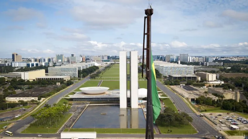 Congresso analisa 90 vetos presidenciais em sessão conjunta